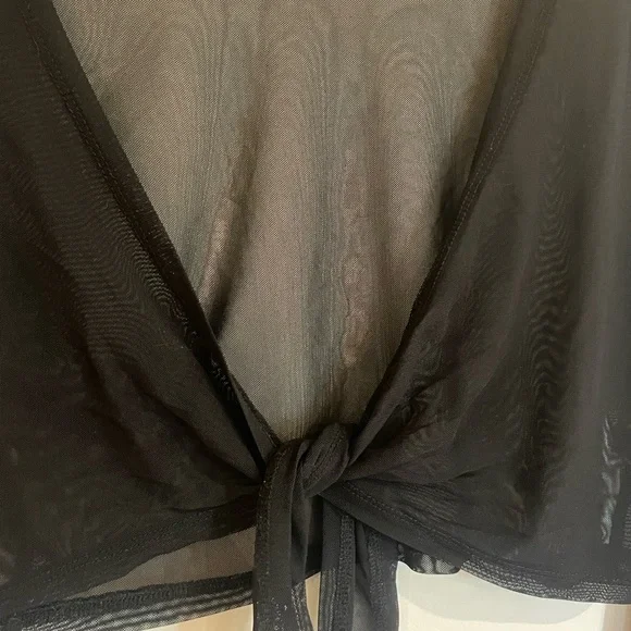 Mesh cover up - Picture 3 of 4